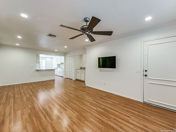 3rd image of 7815 BROADWAY #102A