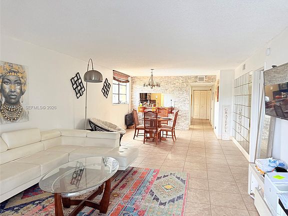 2nd image of 6575 W Oakland Park Blvd APT 311