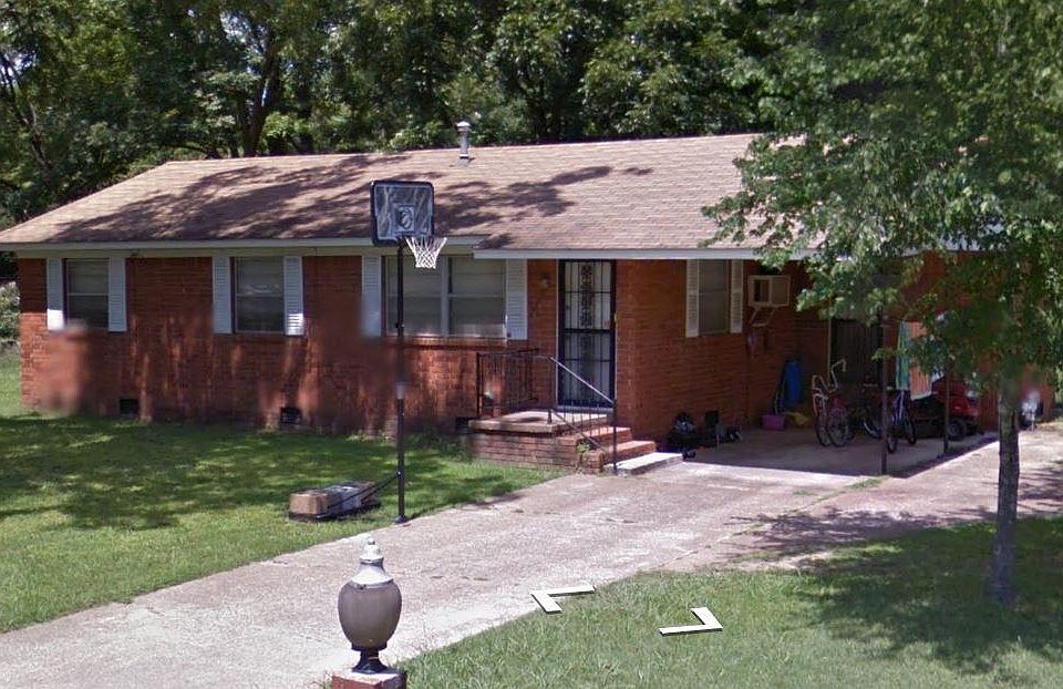 1st image of 606 Ethel Dr #1