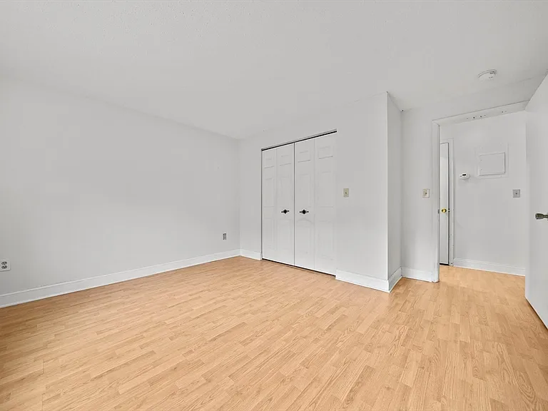 1810 Skyline Dr — Photo 13