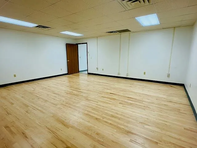 18 Sportsman Dr — Photo 16