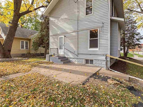 3rd image of 501 S Dittmer St