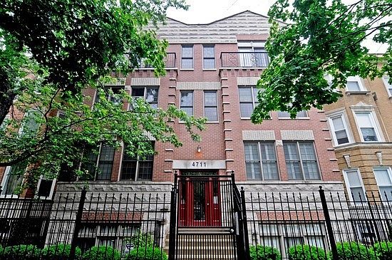 1st image of 4711 N Kenmore Ave APT 2S