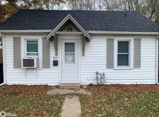 915 S Hancock St, Ottumwa, IA 52501