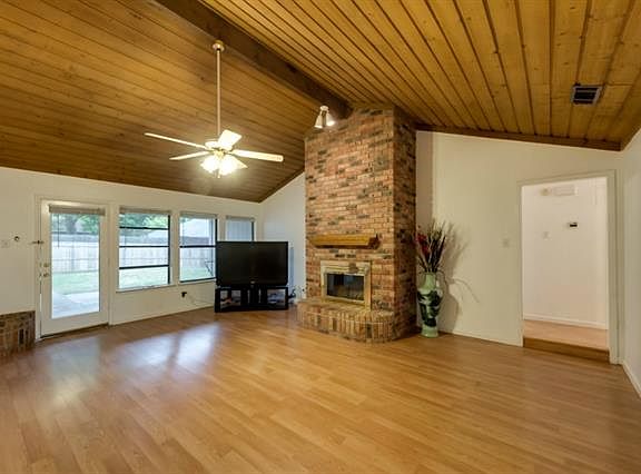 4th image of 312 W Lisa Ln