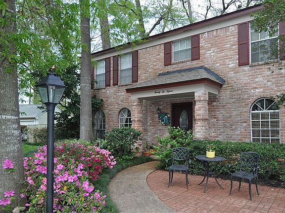 3rd image of 2215 Villa Creek Dr