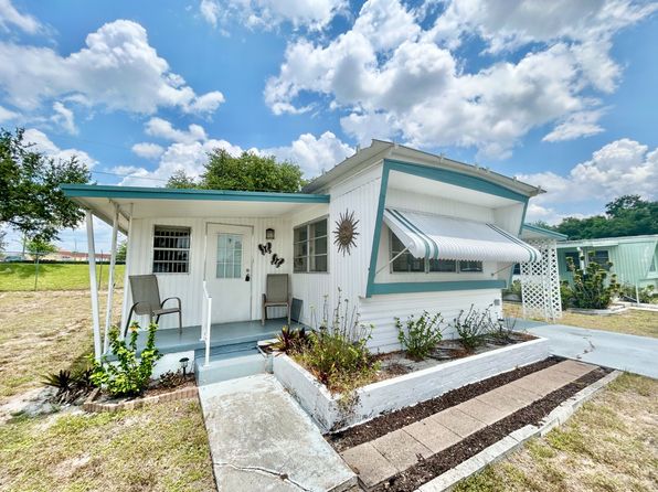 1026 W Virginia Dr, Sebring, FL 33870
