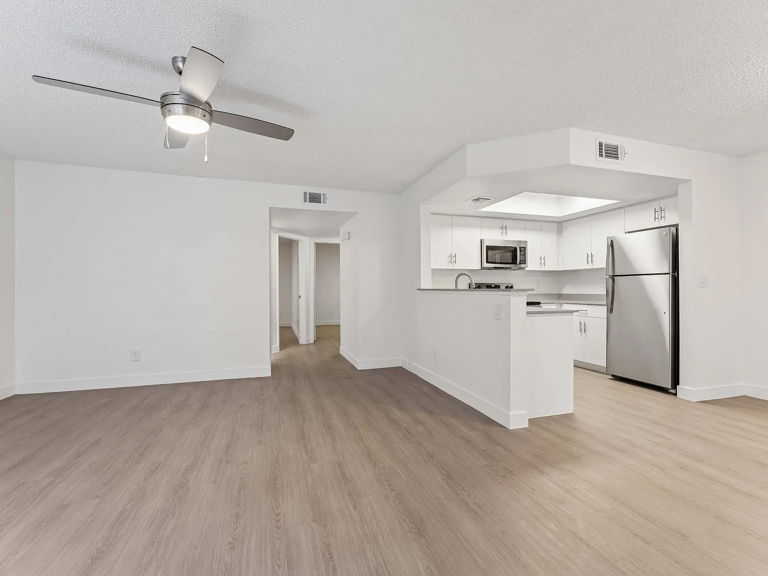 Brook Creek Apartments — Photo 3