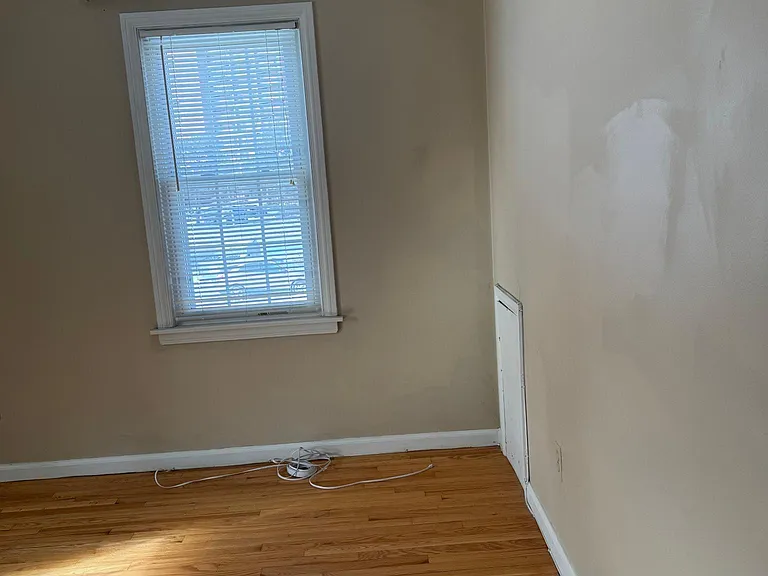 21909 Snow Ave — Photo 27