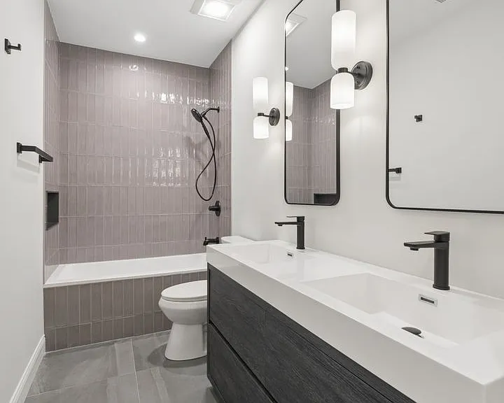 3739 N Clifton Ave #1 — Photo 59