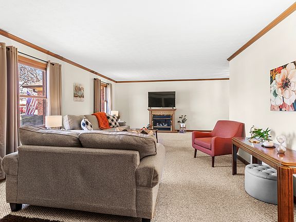 4th image of 6223 Apache Dr