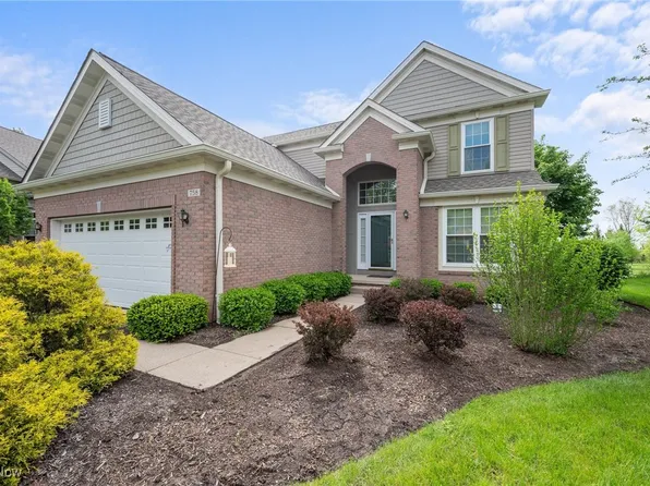 758 Sandlewood Dr, Auburn Township, OH 44023