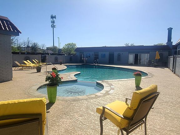 2nd image of 6625 S Hulen St #123