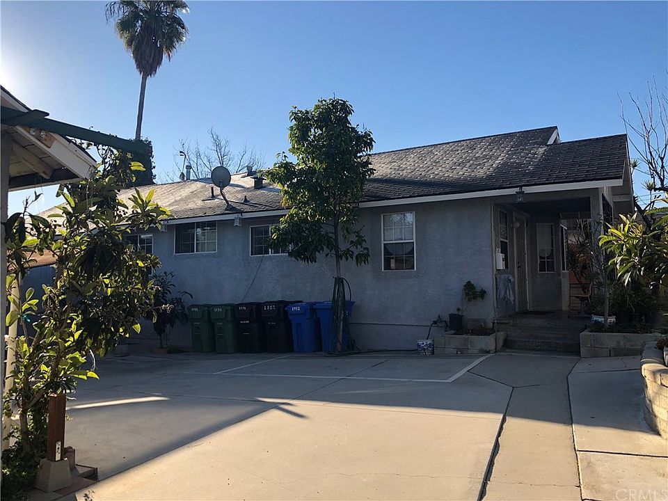 1st image of 2552 Kelburn Ave