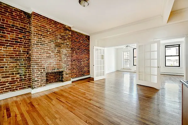 Rented by Compass | media 7