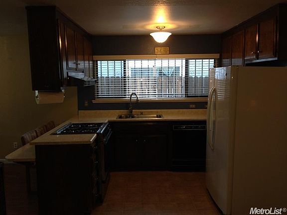 5th image of 4201 Glascow Dr