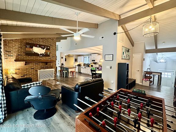 4th image of 9 Sassafras Rd