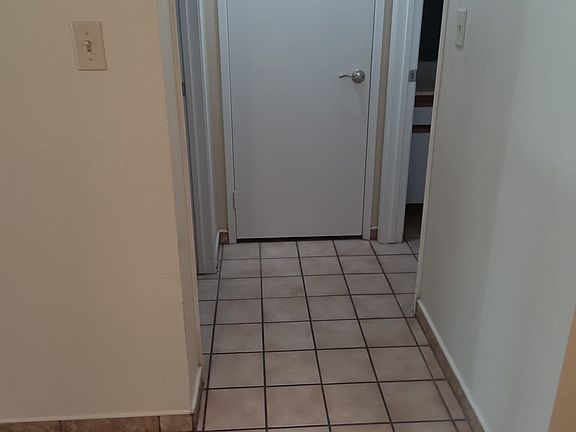 3rd image of 44500 15th St E