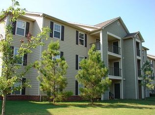306 S Timberridge Dr APT 303, Cushing, OK 74023