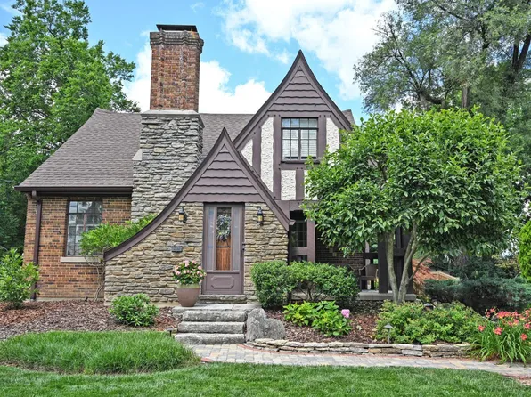 5021 Anderson Pl, Cincinnati, OH 45227
