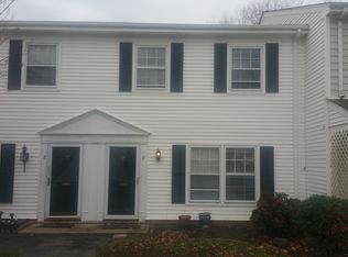 7 Towne Square Dr, Newport News, VA 23607