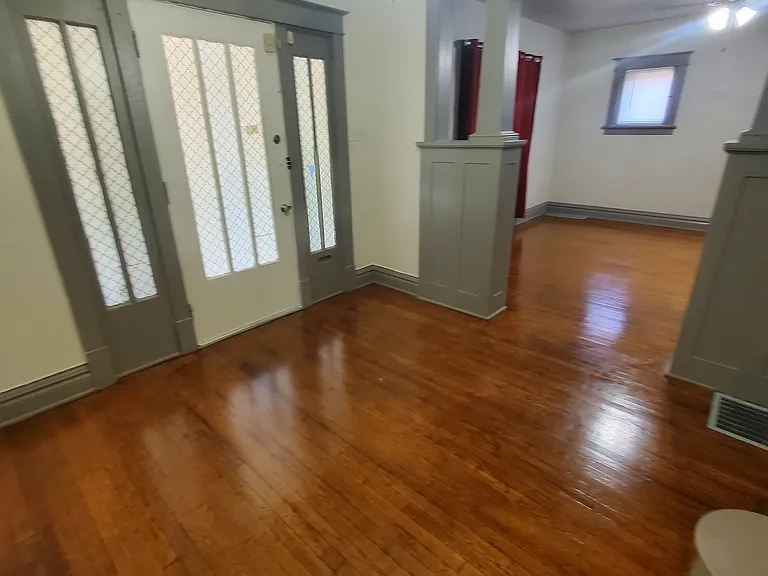 6609 Saint Louis Ave — Photo 30