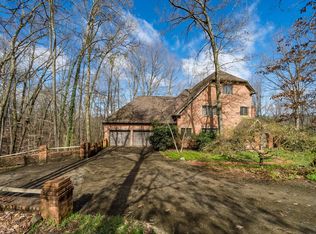 1941 Fleetwood Dr, Kingsport, TN 37660