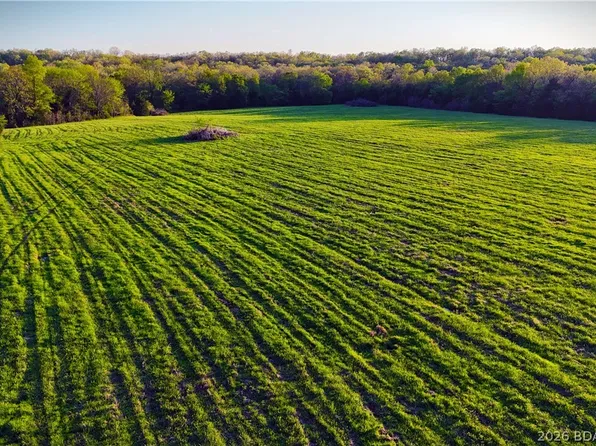 Brainerd Ln, Crocker, MO 65452