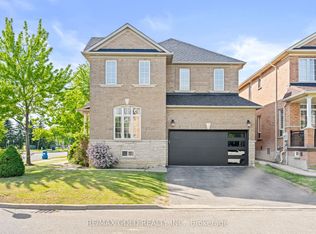 261 Mountainash Rd, Brampton, ON L6R3M3