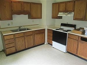 2nd image of 4930 Katherine Dr
