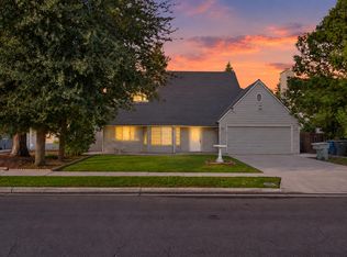 4129 W Regency Ave, Fresno, CA 93722