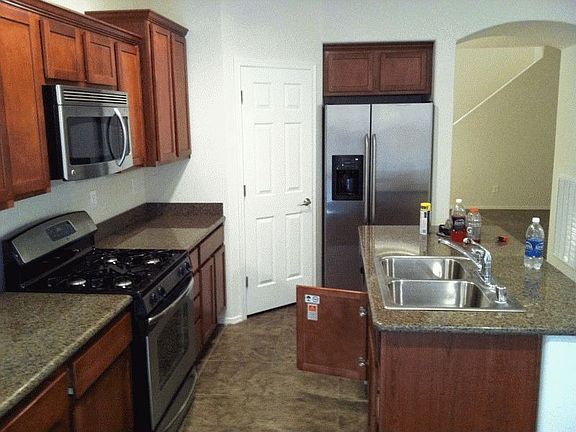 4th image of 8941 Appellation Ave