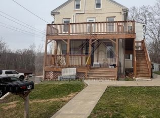 48 Jackson St #3, Middletown, CT 06457