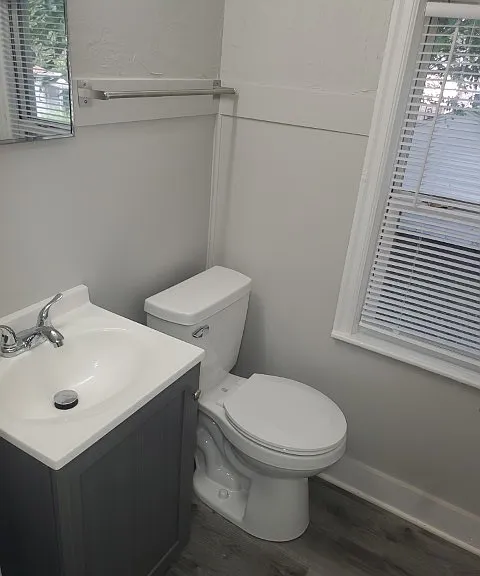 1329 N Meade St — Photo 6