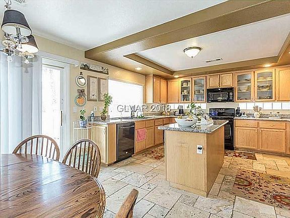 5th image of 9851 Snowy Canyon Ct