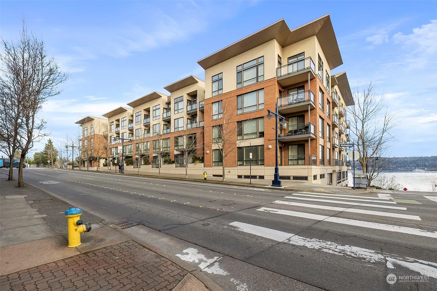 400 Washington Avenue #414 photo 1