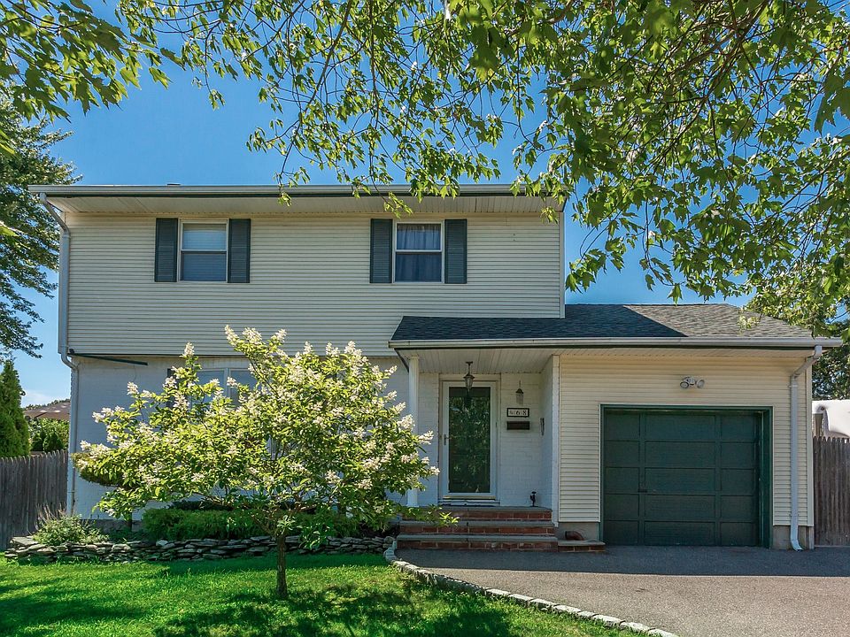 1st image of 68 Country Village Ln