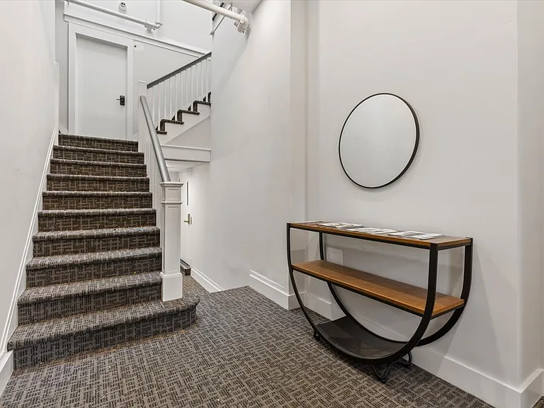 49 Beekman Ave #1 — Photo 8