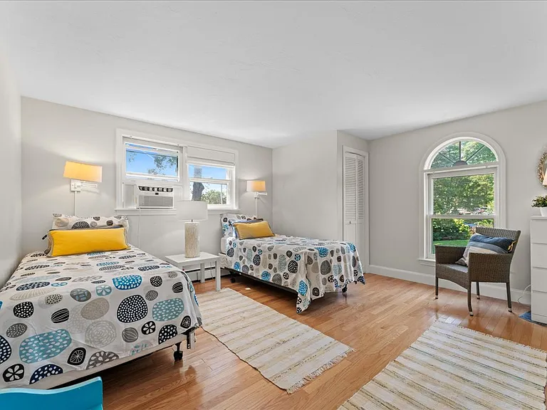 9 Priscilla Ave — Photo 34