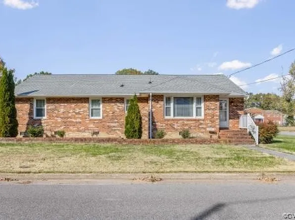 2901 Johnson St, Hopewell, VA 23860