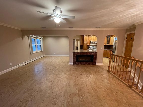 3rd image of 15 Xenia St #1
