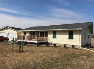 17384 County Road 9 NE, New London, MN 56273