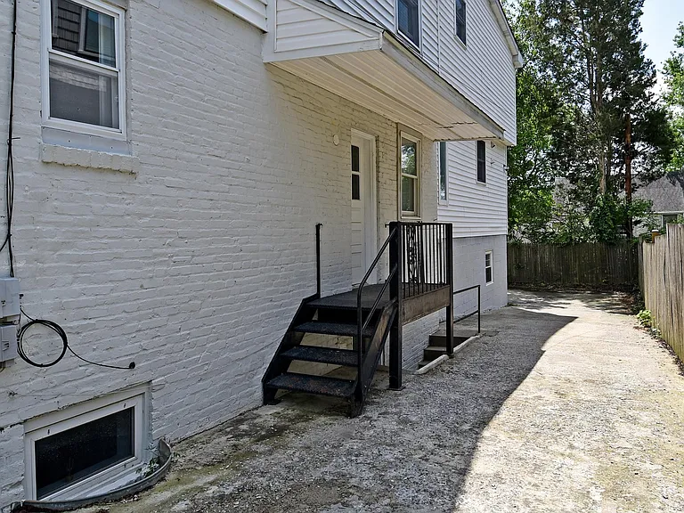 Leland St — Photo 20