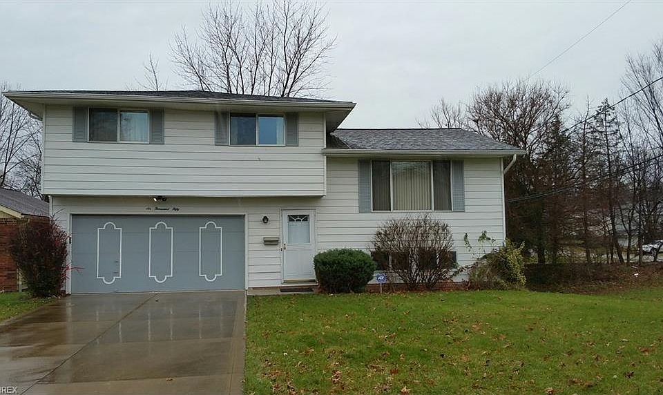 1st image of 6050 Thunderbird Dr