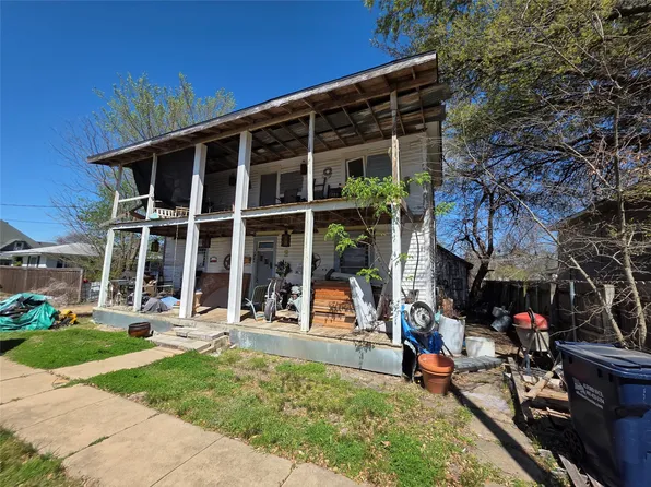 410 W Locust St, Whitewright, TX 75491