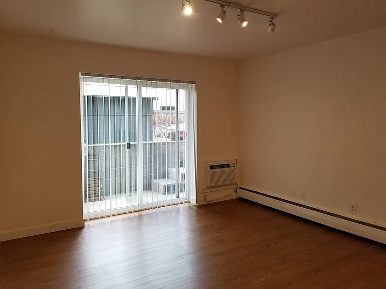 2939 Marine Street — Photo 22