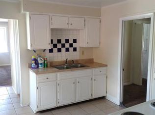 1336 S 10th St, Manitowoc, WI 54220