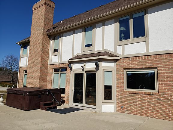 3rd image of 349 Aspinwall Dr