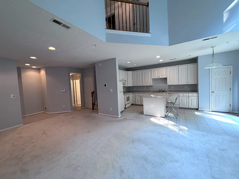 207 Merlin Dr — Photo 7