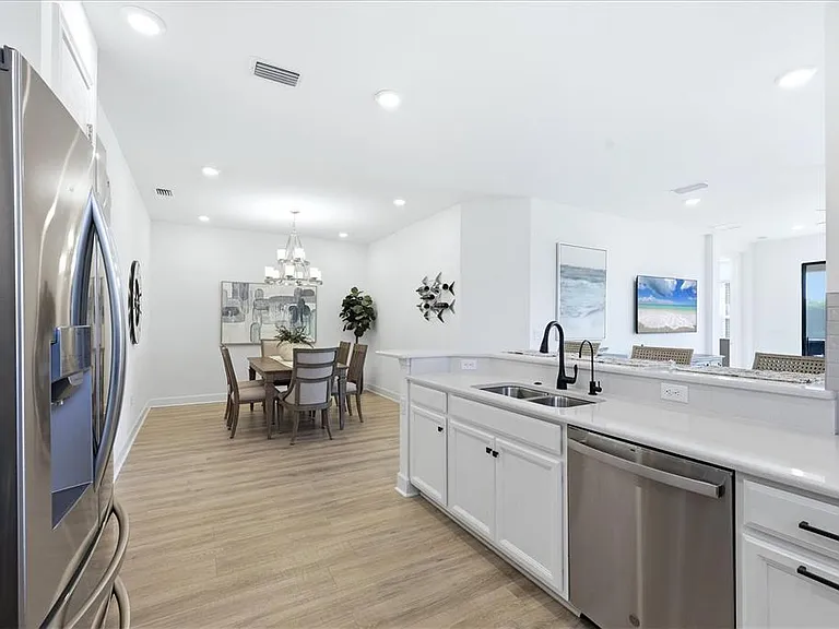 4733 Tortona Ct — Photo 20
